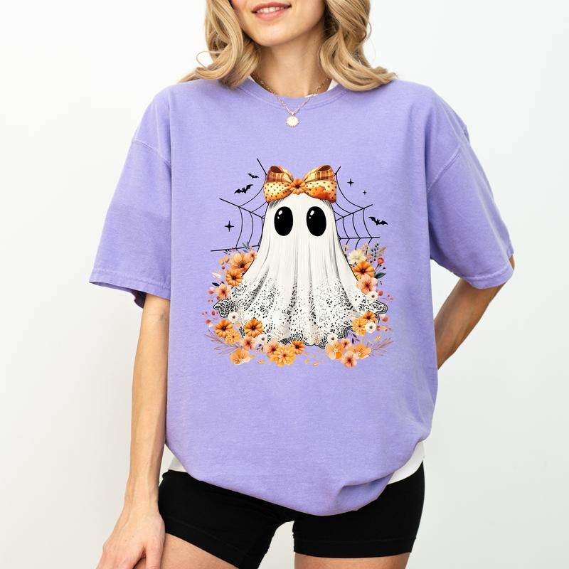 Halloween Spooky Ghost Shirt Comfort Colors, Retro Coquette Halloween Graphic Tee Floral Cutesy Ghost Unisex Tee, Trendy Halloween T-shirt, Spooky Season Shirt, Spooky Vibes Tee, Halloween Gifts, Women's Top, Cotton Comfy Fabric Relaxed Fit Style