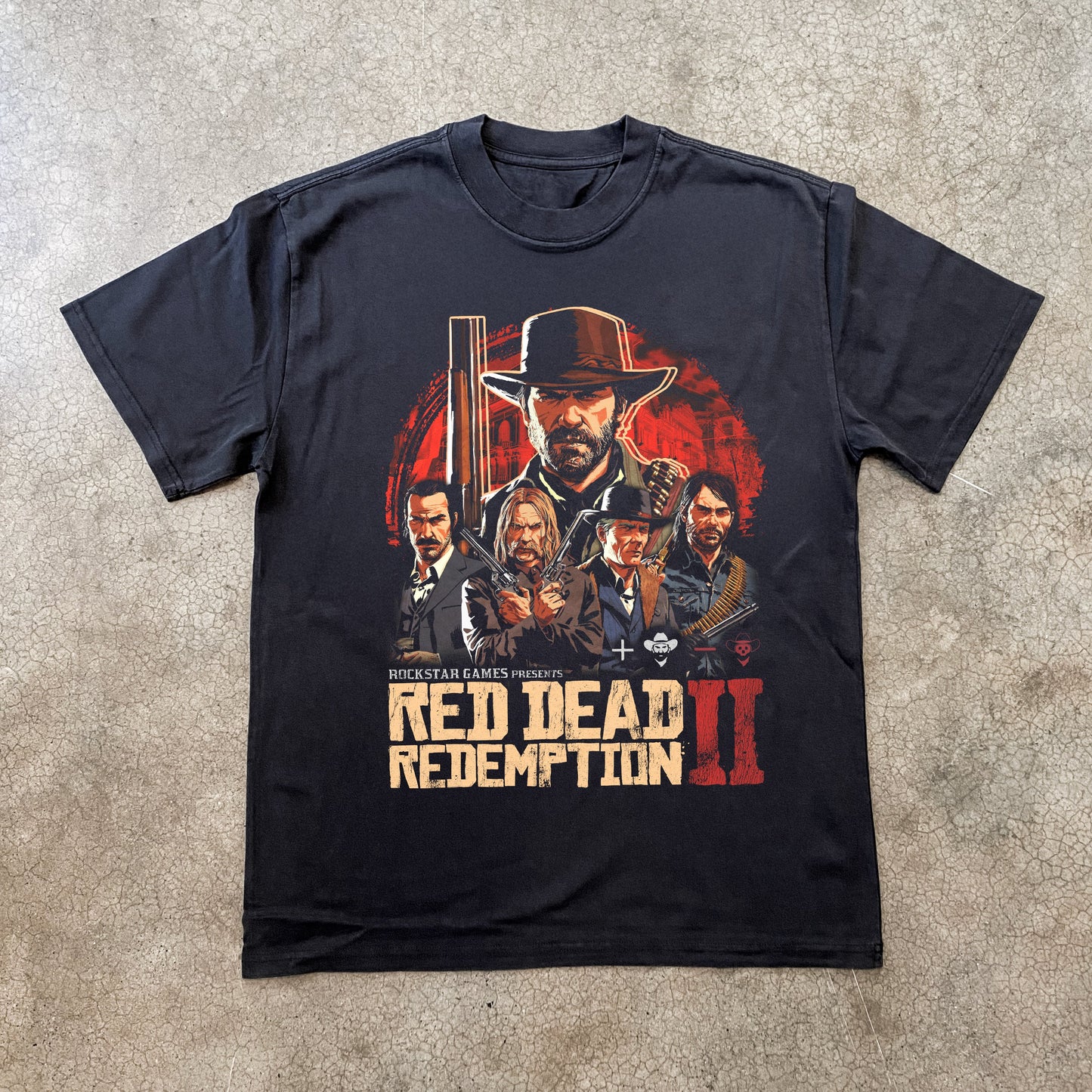 `RED DEAD REDEMPTIONÃ¢â‚¬â„¢ HEAVYWEIGHT BLACK T-SHIRT
