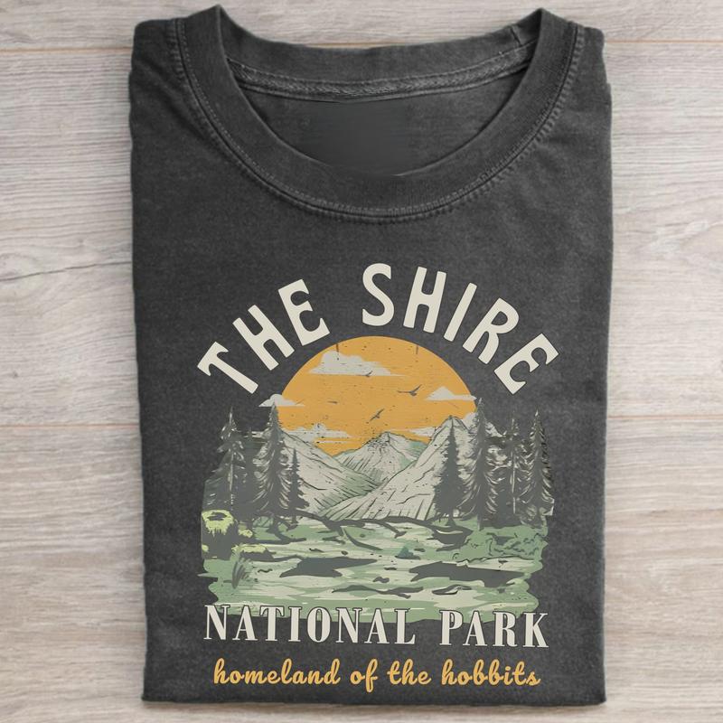 Vintage The Shire Lord of The Rings Graphic Tee - National Park - Homeland of The Hobbits - Middle Earth - J.R.R. Tolkien - Movie Shirt Menswear Top