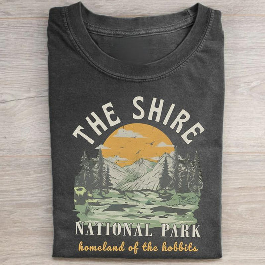 Vintage The Shire Lord of The Rings Graphic Tee - National Park - Homeland of The Hobbits - Middle Earth - J.R.R. Tolkien - Movie Shirt Menswear Top