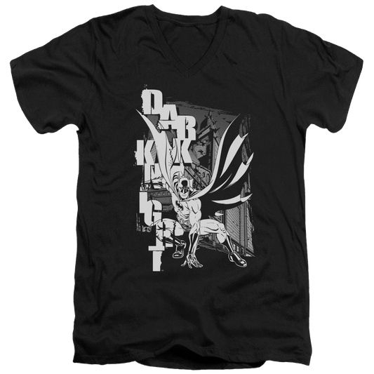 Batman Vertical Letters - Men's V-Neck T-Shirt