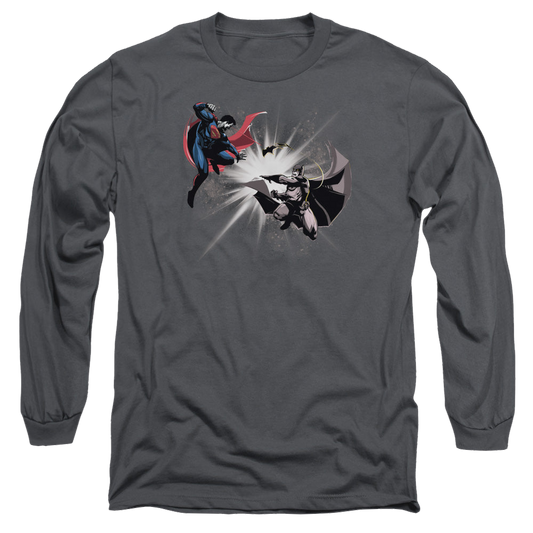 Batman v Superman Fight Burst - Men's Long Sleeve T-Shirt Style001