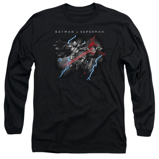 Batman v Superman Lightning Fight - Men's Long Sleeve T-Shirt