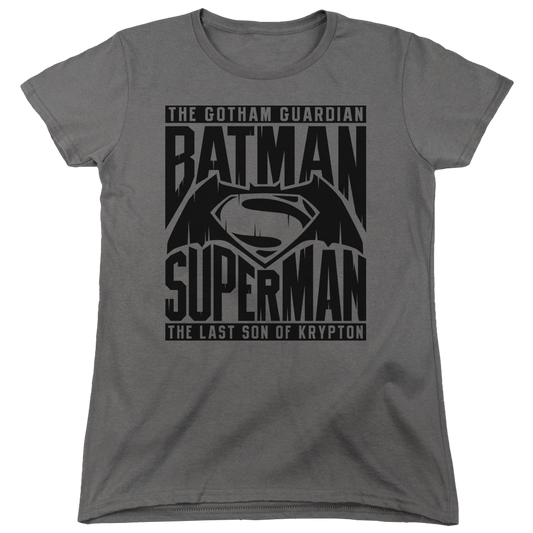 Batman v Superman Title Fight - Women's T-Shirt