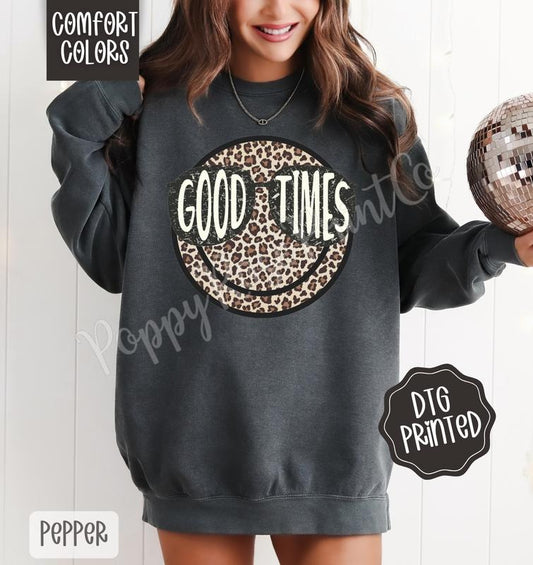 Good Times Smile Comfort Colors Sweatshirt, Preppy Graphic Crewneck
