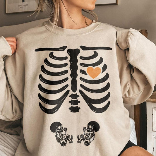 Halloween Skeleton Twins Pregnancy Shirt - Funny Maternity Sweatshirt with Baby Skeletons, Cute Spooky Mom T-shirt, Fall Outfit