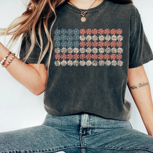 Retro American Flag Shirt, 4th of July Shirts, Womens Fourth of July, USA Graphic Tee, Patriotic , Independence Day Gift, USA Tee Comfort Cotton