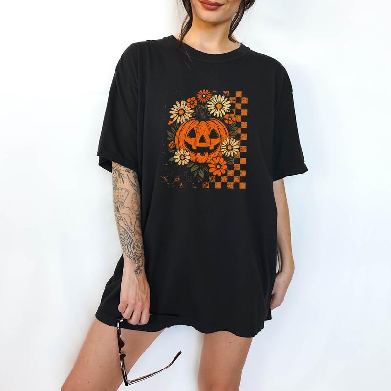 Retro Fall Pumpkin- T-Shirt, Unisex T-Shirt, Funny Tee, Comfortable Shirt