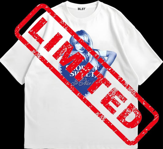 Saab'srina Music Tour T-Shirt Cool Gift for Him Vintage Graphic Retro Design Unisex Fanmerch Gift for Men